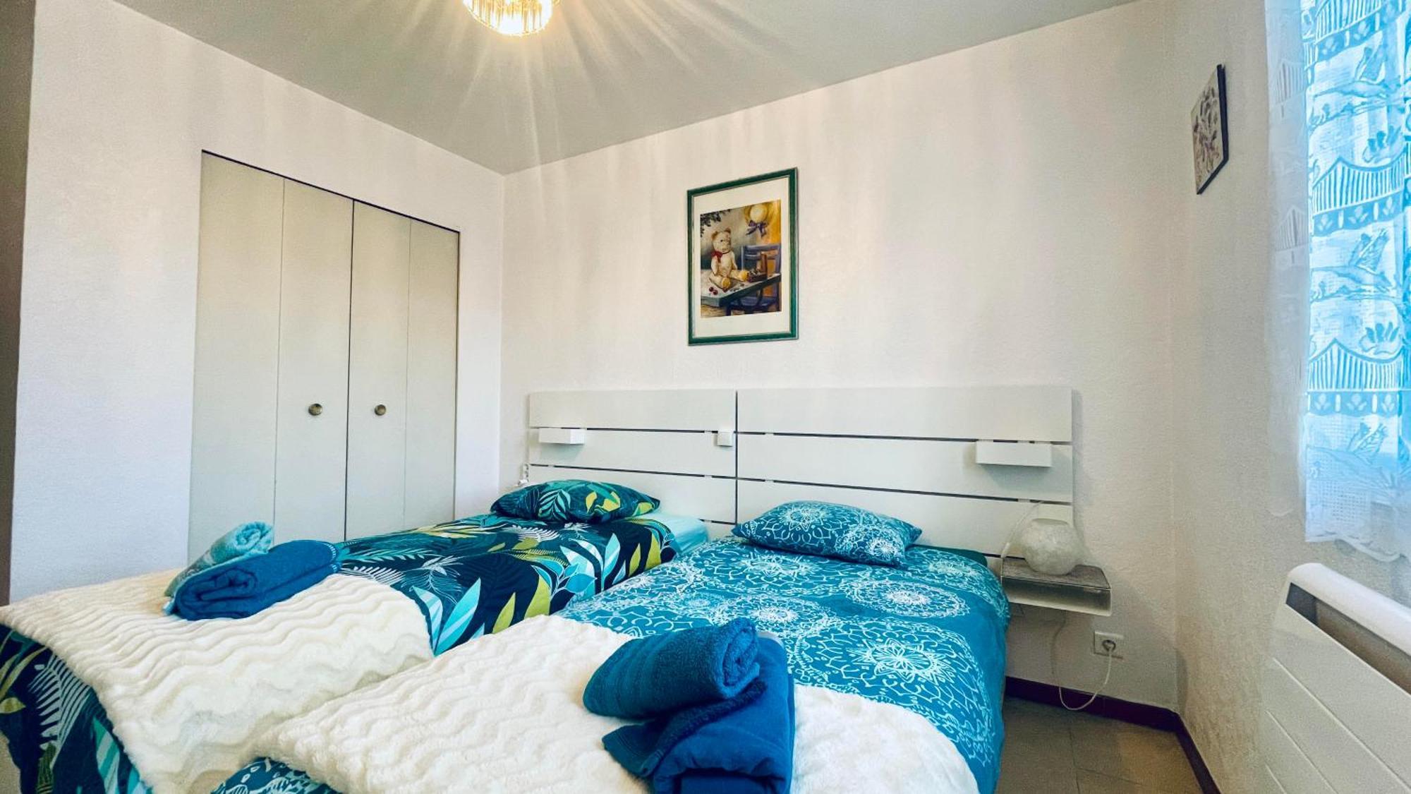 Apartment Rendez-vous Avec Les Cigales - 6 Personnes 100m2 - Piscine Privee - Climatisation Cheval-Blanc