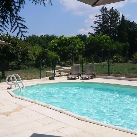 Rendez-Vous Avec Les Cigales - Gite 6 Personnes 100M2 - Piscine Privee - Climatisation Cheval-Blanc Exterior photo